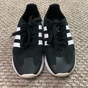 Adidas Classic 3 Stripe Sneakers 6